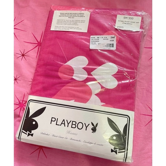 SOLD Playboy Duvet Cover & Pillowcase Set Twin Bed Size - Picture 2 of 2